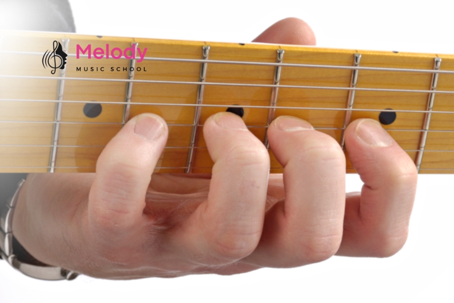 Địa Điểm Học Đàn Guitar Quận 12 Uy Tín Chất Lượng 5 Chương trình guitar tại Melody quận 12 phù hợp mọi trình độ, kết hợp lý thuyết và thực hành giúp học viên tiến bộ nhanh chóng