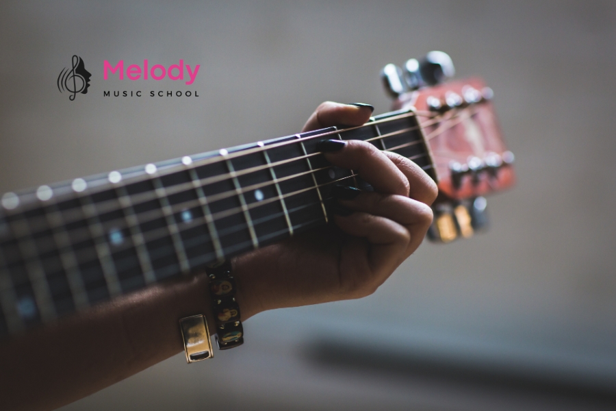 Địa Điểm Học Đàn Guitar Quận Hà Đông Uy Tín Chất Lượng 5 Học guitar tại Melody Hà Đông giúp cá nhân hóa lộ trình, học hiệu quả và giao lưu nghệ thuật