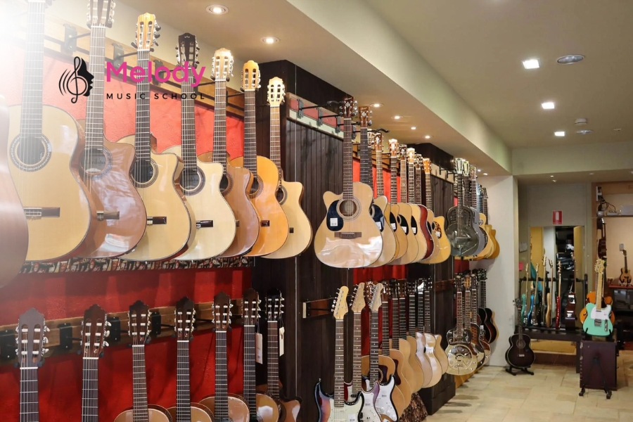 Địa Điểm Học Đàn Guitar Quận Thanh Xuân Uy Tín Chất Lượng 2 Melody cung cấp đa dạng đàn guitar phù hợp cho người học ở mọi cấp độ