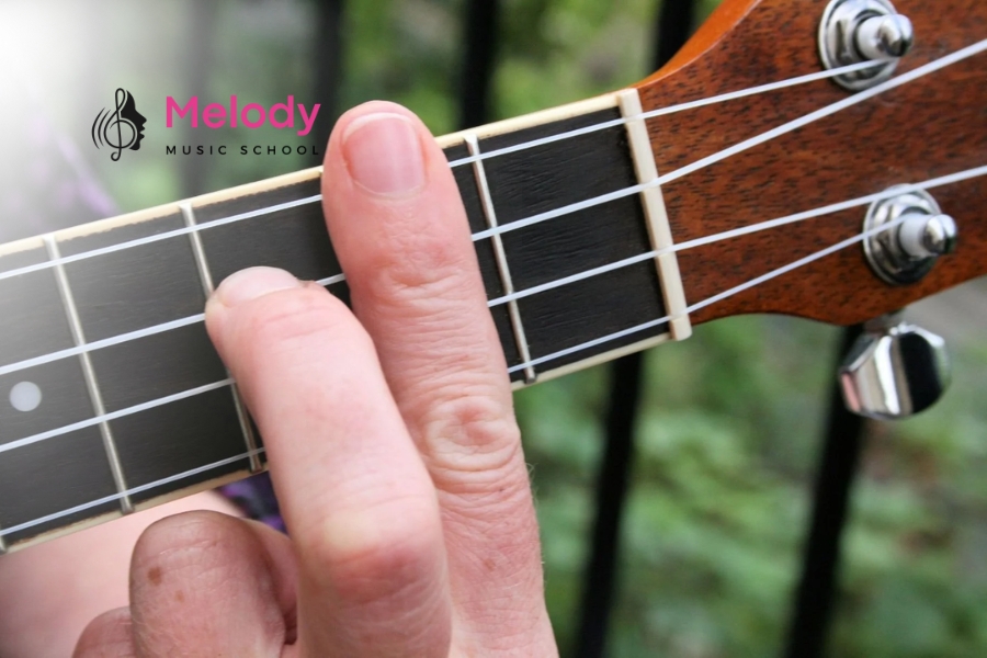 Lớp Học Đàn Ukulele Quận Tân Bình-Bình Tân-Phú Nhuận 12 Học ukulele tại Melody mang lại chương trình cá nhân hóa và môi trường chuyên nghiệp
