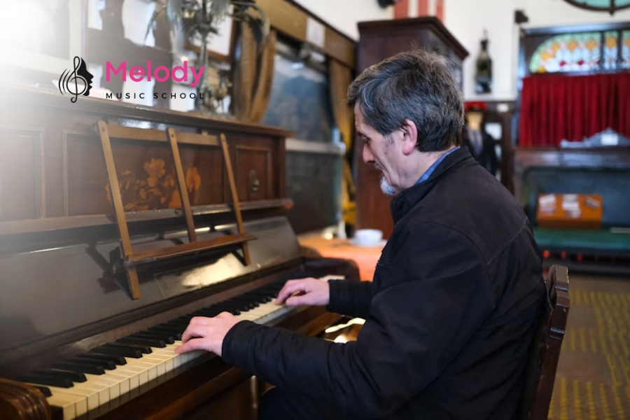 Địa Điểm Học Đàn Organ Thủ Đức, Nhà Bè, Bình Chánh 12 Học đàn organ tại Melody Thủ Đức, Nhà Bè, Bình Chánh mang lại lộ trình cá nhân hóa, giảng dạy hiện đại và nhiều cơ hội biểu diễn