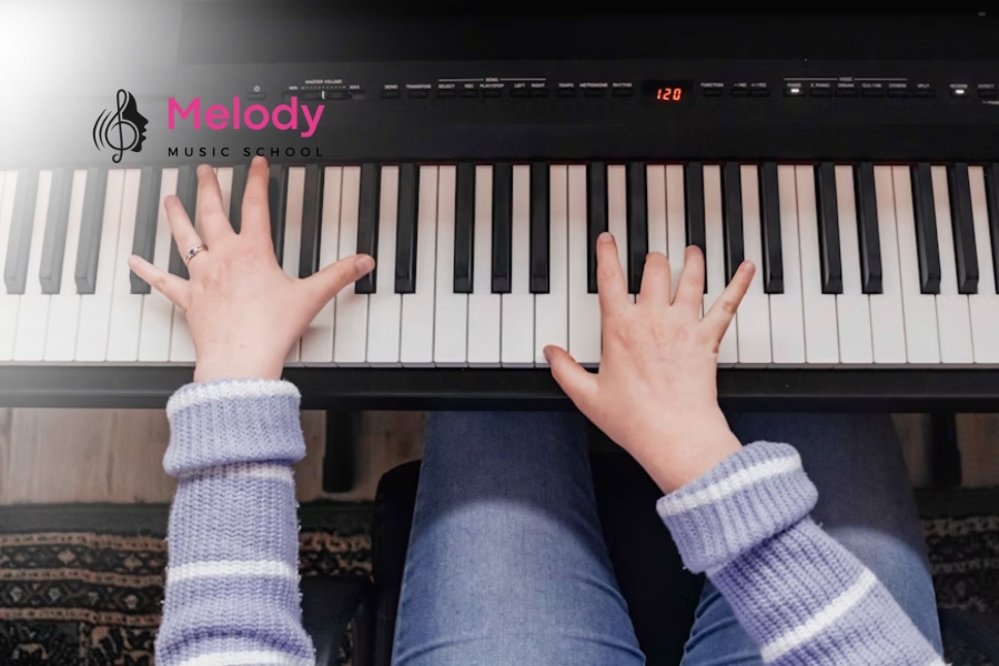 Địa Điểm Học Đàn Piano Huyện Nhà Bè-Bình Chánh Uy Tín 13 Melody Nhà Bè–Bình Chánh đào tạo piano từ cơ bản đến nâng cao với phương pháp hiện đại