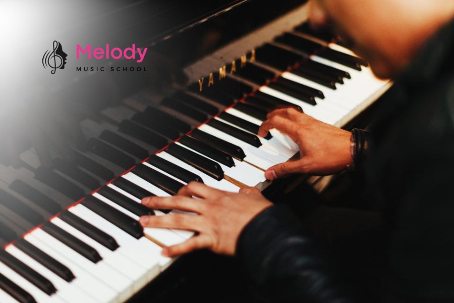 Địa Điểm Học Đàn Piano Tại Quận 10 Uy Tín Chất Lượng 12 Học piano tại Melody quận 10 mang lại chương trình cá nhân hóa, cơ hội biểu diễn và hỗ trợ phát triển lâu dài