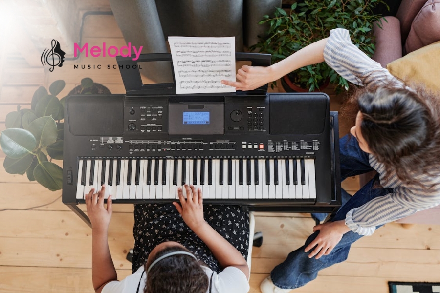 Địa Điểm Học Đàn Piano Tại Quận 2 Uy Tín Chất Lượng 10 Chơi đàn piano giúp phát triển trí não, vận động, tinh thần và sự tự tin