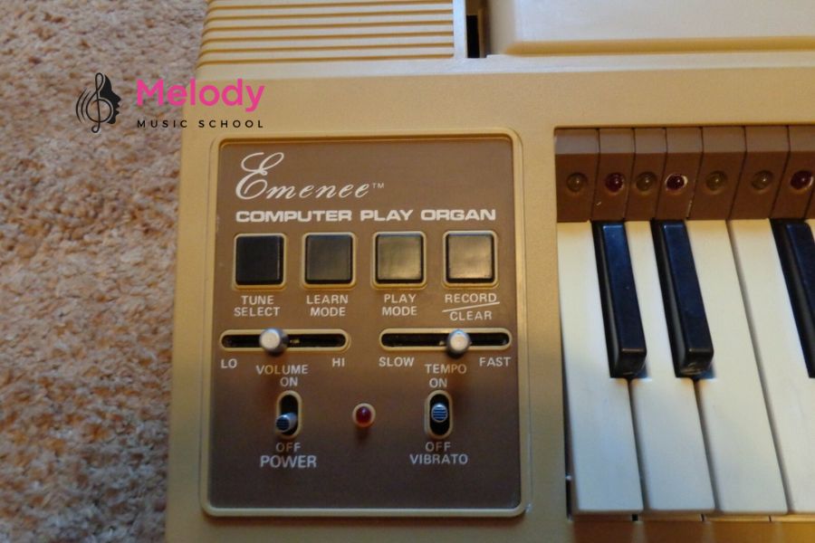 Lớp Học Đàn Organ Quận Đống Đa, Tây Hồ, Cầu Giấy 14 Khóa học organ Melody Đống Đa, Tây Hồ, Cầu Giấy phù hợp mọi đối tượng và thân thiện với người học