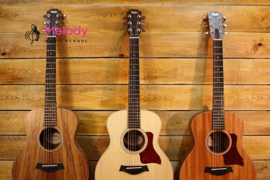 Bí Quyết Chọn Guitar Phù Hợp Cho Người Tay Nhỏ 16 Taylor GS Mini là đàn cao cấp nhỏ gọn, lý tưởng cho người tay nhỏ chơi lâu dài