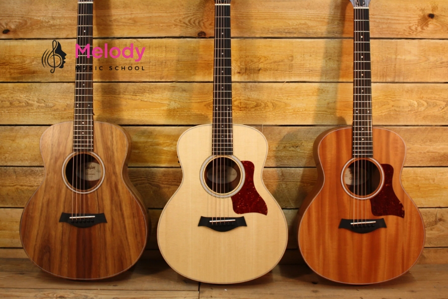 Chọn Guitar Taylor: Cho Người Mới &Amp; Chuyên Nghiệp 15 Taylor GS Mini nhỏ gọn, âm đầy, có pickup, lý tưởng khi di chuyển hoặc luyện tập tại nhà