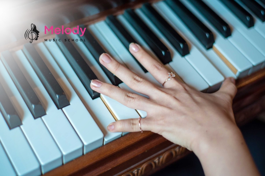 Chọn Piano Cho Người Mới Học Tốt Nhất 2025 12 Chọn đàn cần thử trực tiếp, mua từ nơi uy tín và cân nhắc chi phí phát sinh