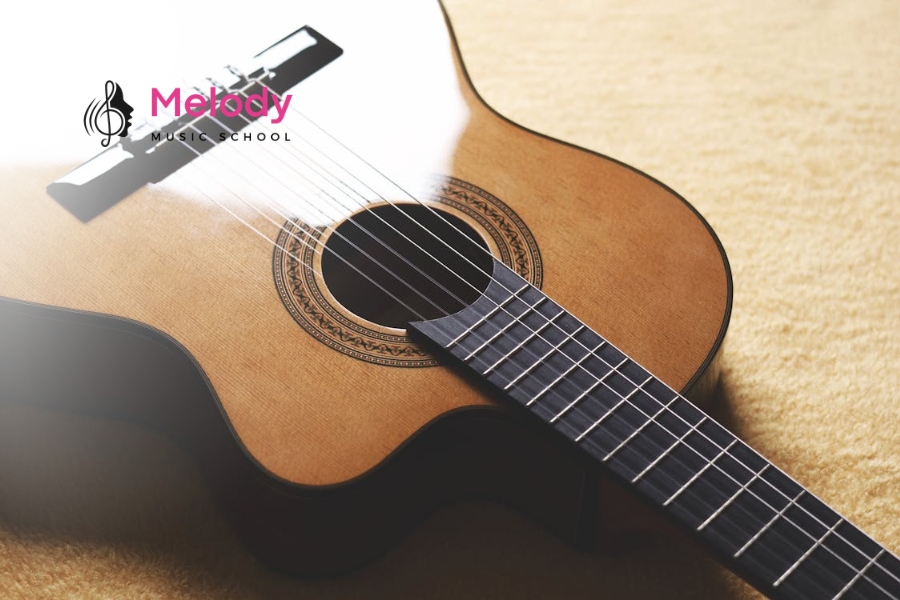Dây Nylon Cho Guitar Acoustic Thép: Có Nên Dùng Không? 10 Không nên thay dây nylon vào đàn guitar acoustic vì ảnh hưởng đến âm thanh, độ bền và cấu trúc đàn