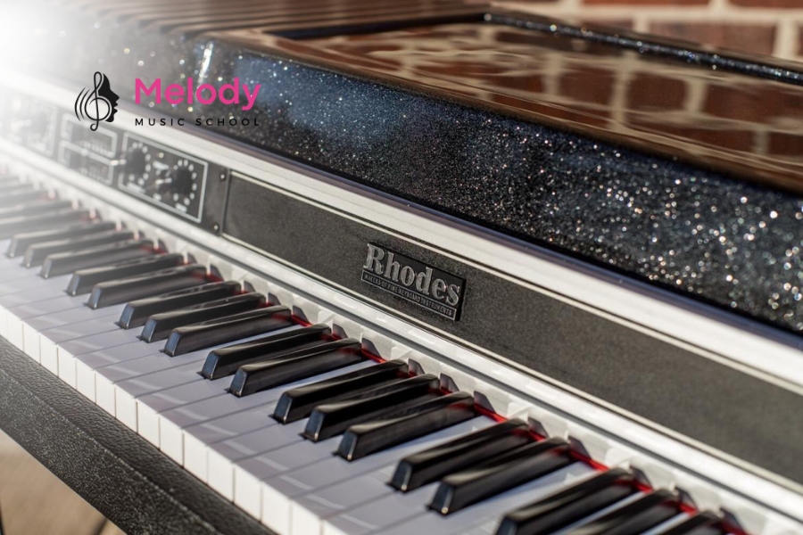 Giá Piano Điện Hợp Lý &Amp; Lưu Ý Khi Mua Học Đàn 9 Giá piano điện hợp lý từ 8–15 triệu cho người mới, 15–30 triệu nâng cao, trên 30 triệu cho chuyên nghiệp