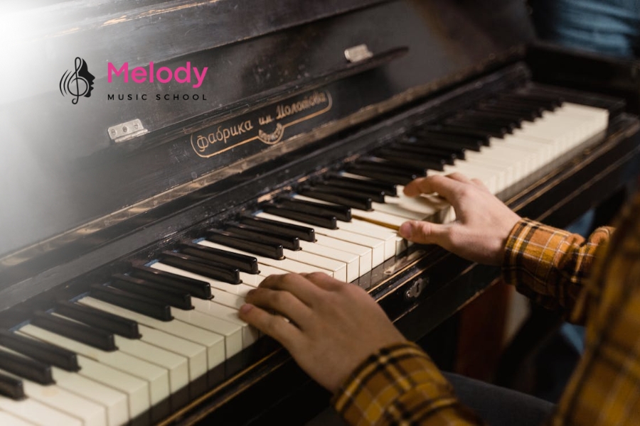 Kinh Nghiệm Mua Piano Cũ Cho Người Mới (A-Z) 9 Mua đàn piano cũ giúp tiết kiệm chi phí nhưng cần kiểm tra kỹ chất lượng