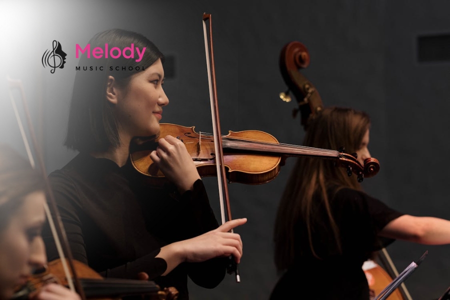 9+ Lợi Ích Tuyệt Vời Khi Học Violin Ít Ai Biết 8 Học violin bài bản giúp phối hợp tay khéo léo, tăng sức mạnh và cải thiện tư thế