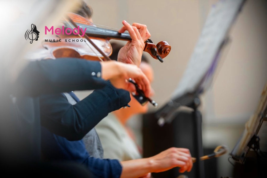 9+ Lợi Ích Tuyệt Vời Khi Học Violin Ít Ai Biết 11 Nhạc Viện Melody là nơi lý tưởng để bắt đầu và phát triển đam mê violin vững chắc