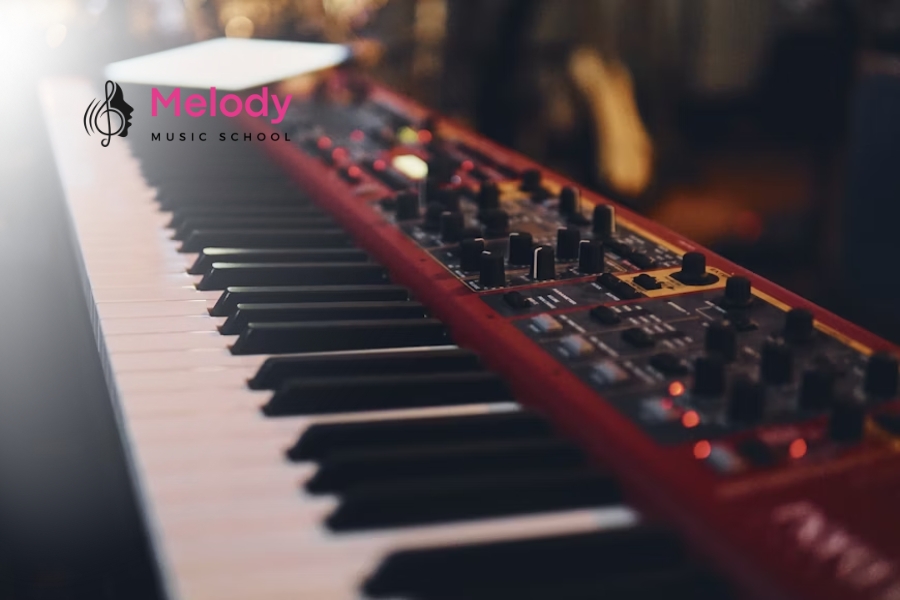 Nên Mua Piano Điện Hãng Nào? Kinh Nghiệm Chọn 17 Piano điện phát âm qua loa, dễ dùng và bảo trì hơn so với piano cơ truyền thống