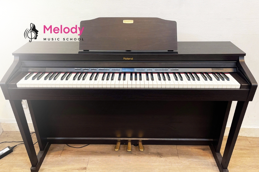 Piano Giá Bao Nhiêu? Bảng Giá &Amp; Tư Vấn 2025 20 Roland chuyên piano điện, giá 13–85 triệu, nổi bật với công nghệ âm thanh SuperNATURAL