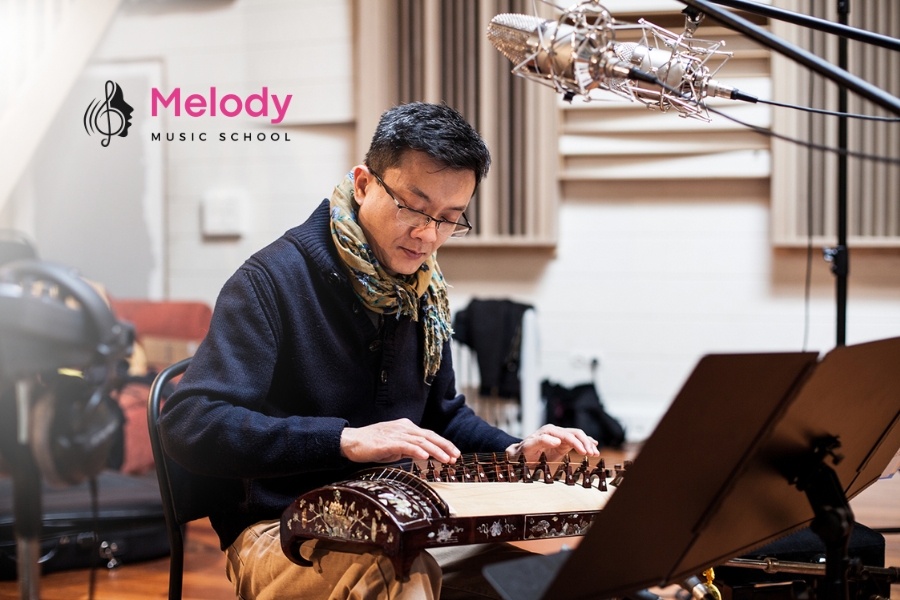 Khóa Học Đàn Tranh Từ Cơ Bản Đến Chuyên Nghiệp 6 Học phí đàn tranh tại Melody từ 3 đến 8 triệu đồng/tháng, linh hoạt theo nhu cầu