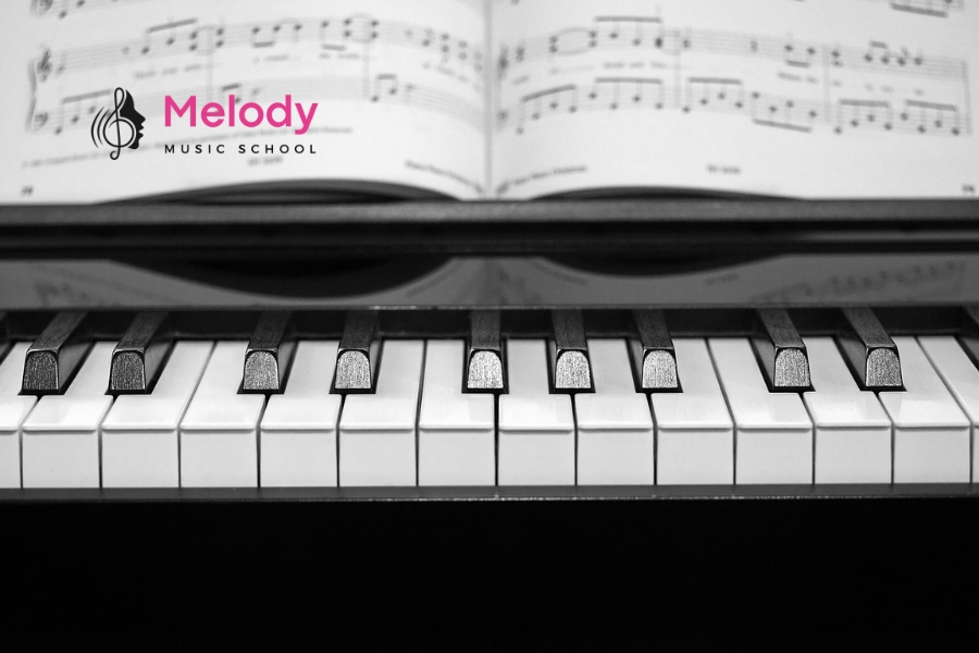 Học phí piano tại Nhạc Viện Melody từ 2.500.000–5.000.000 VNĐ/tháng tùy chương trình