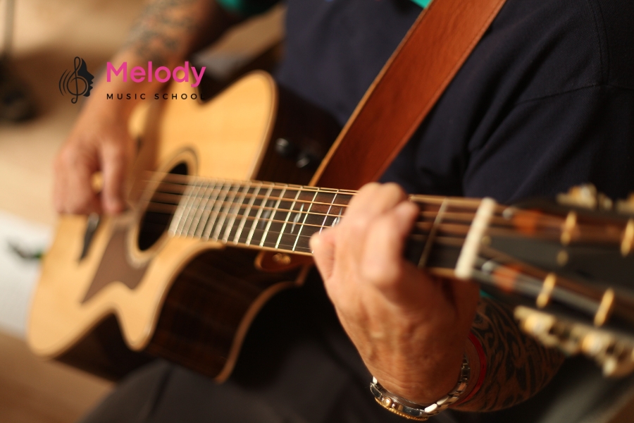 Hướng Dẫn Tự Học Đàn Guitar Cơ Bản Tại Nhà Cho Người Mới 5 Mẹo Chuyển Hợp Âm Nhanh Và Mượt Mà